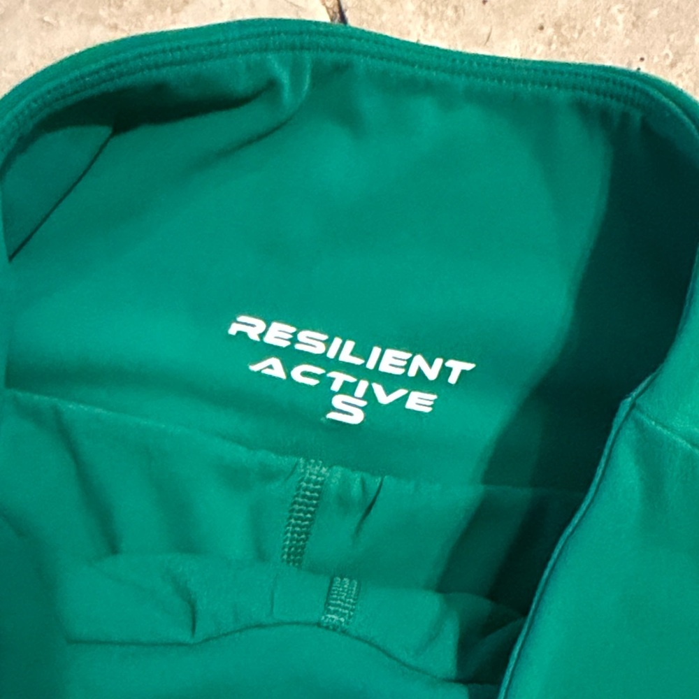 Green tennis Skirt - Picture 2 of 3